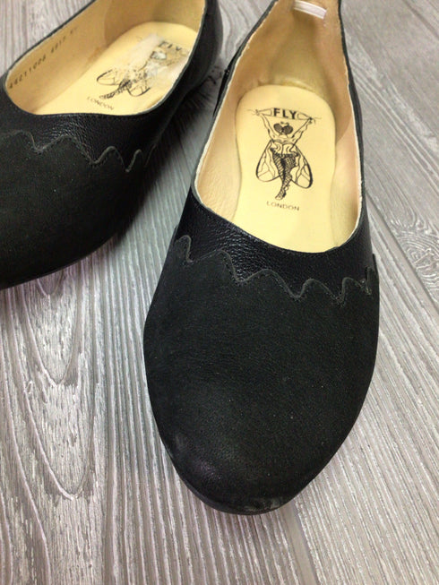 Fly London Flats Size 41
